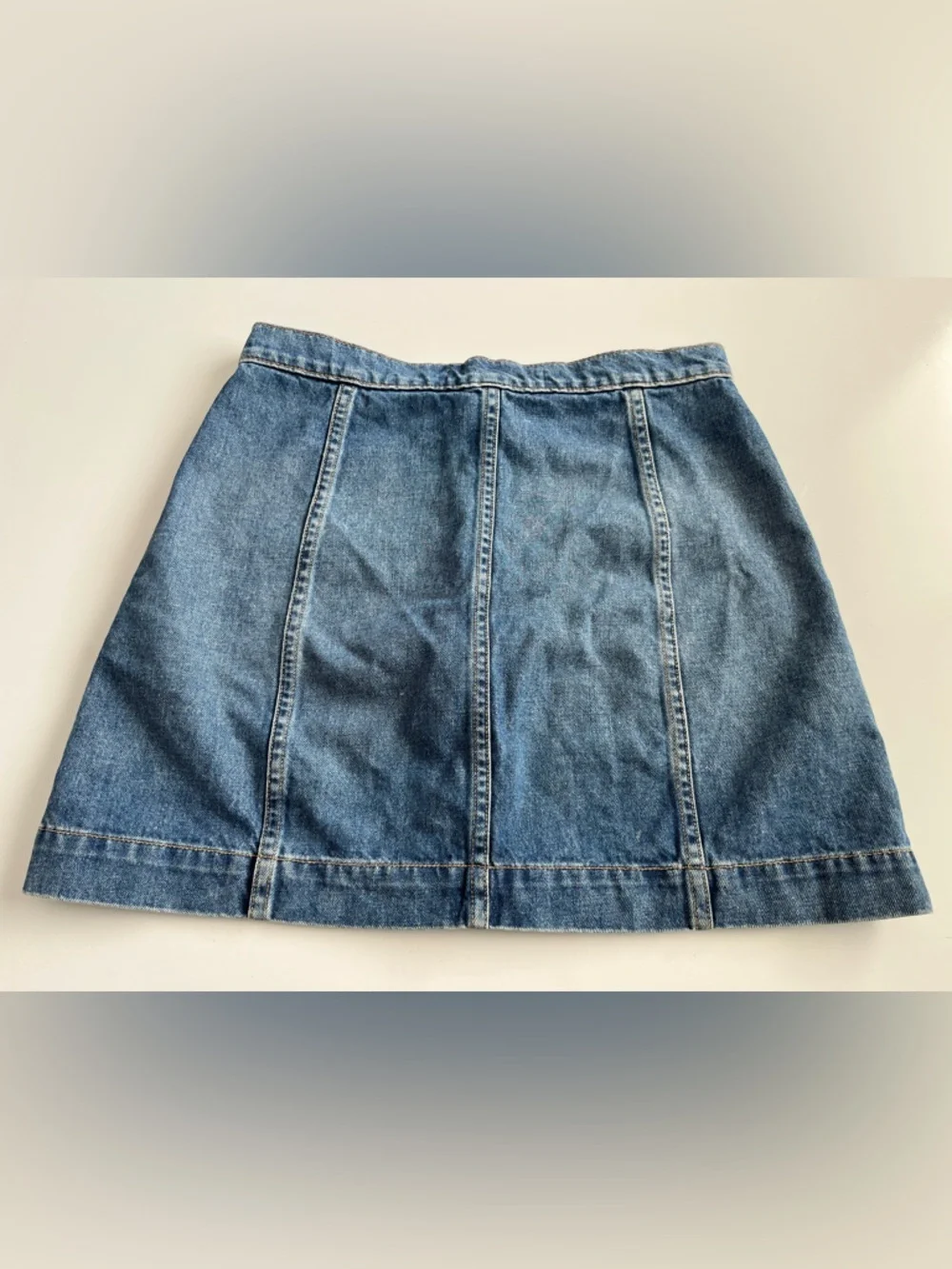 Veronica Beard Light Blue Denim Button-Front A-Line Skirt